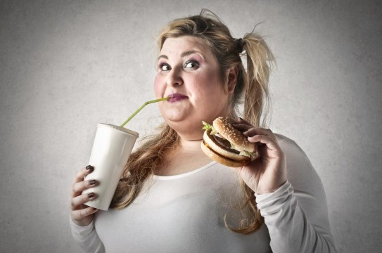 Woman-Overweight-Junk-Food-Soda-Hamburger